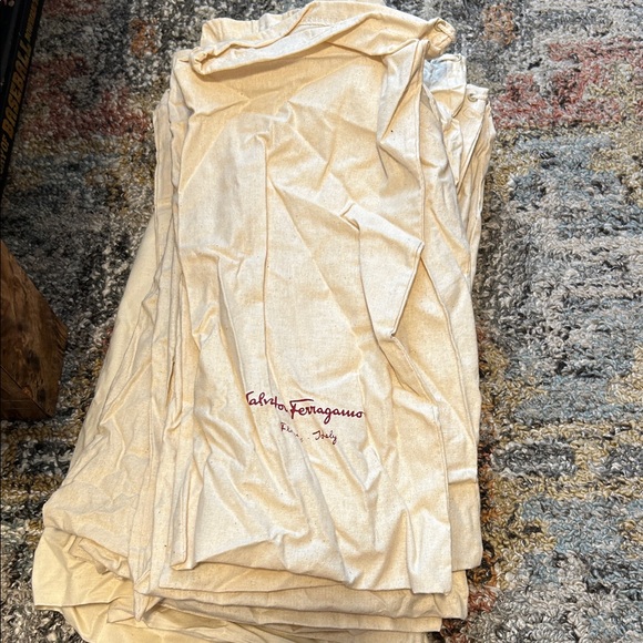 Salvatore Ferragamo Cream Dust Bags - Picture 1 of 1